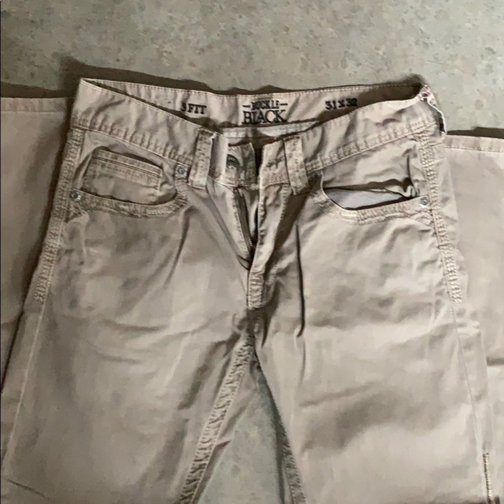 Men’s Buckle Black Label jeans